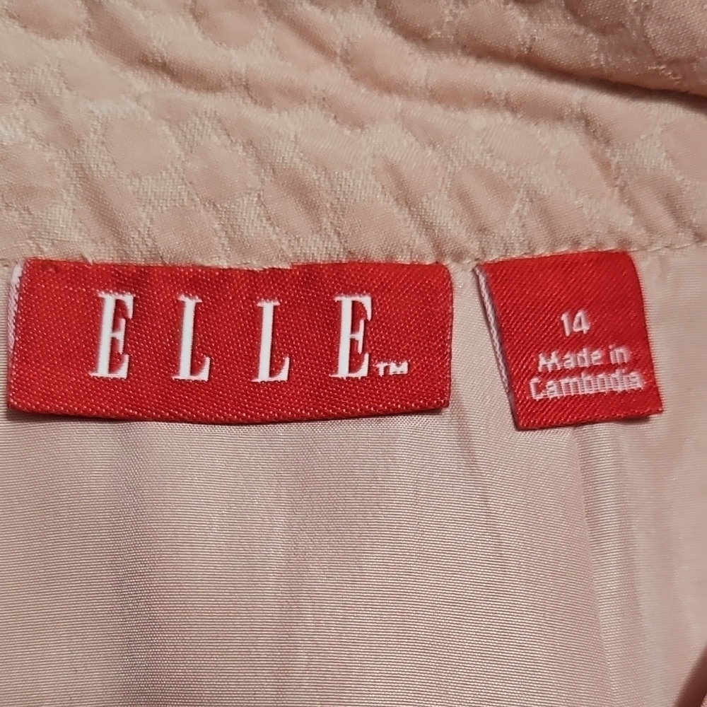 Elle Pleated Skirt - Picture 4 of 8
